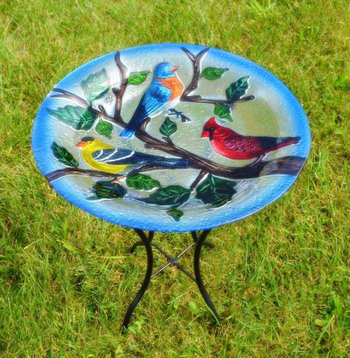 Embossed Songbird Trio Glass Bird Bath w/Stand